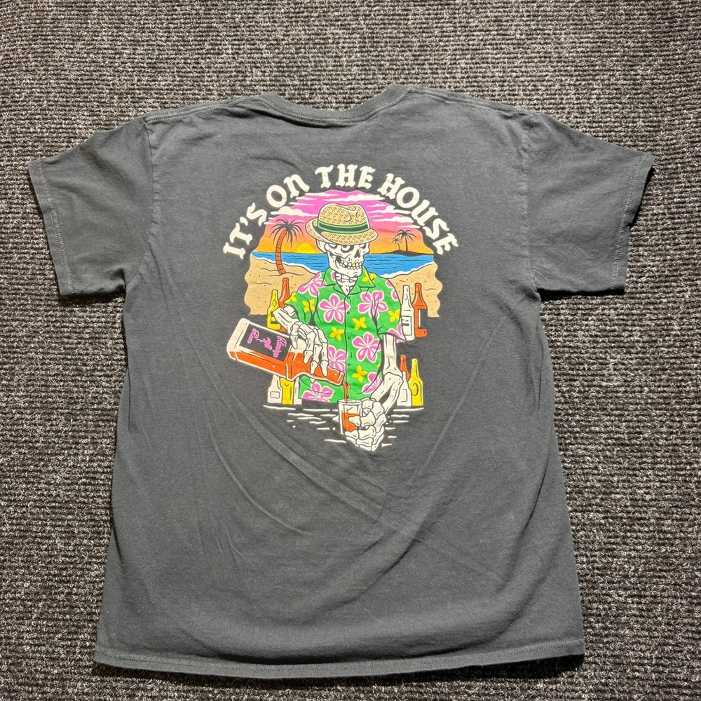 Retrofit Brand Mens Graphic T-Shirt Large Black Its On The House Skull Beach Tee - Picture 6 of 11